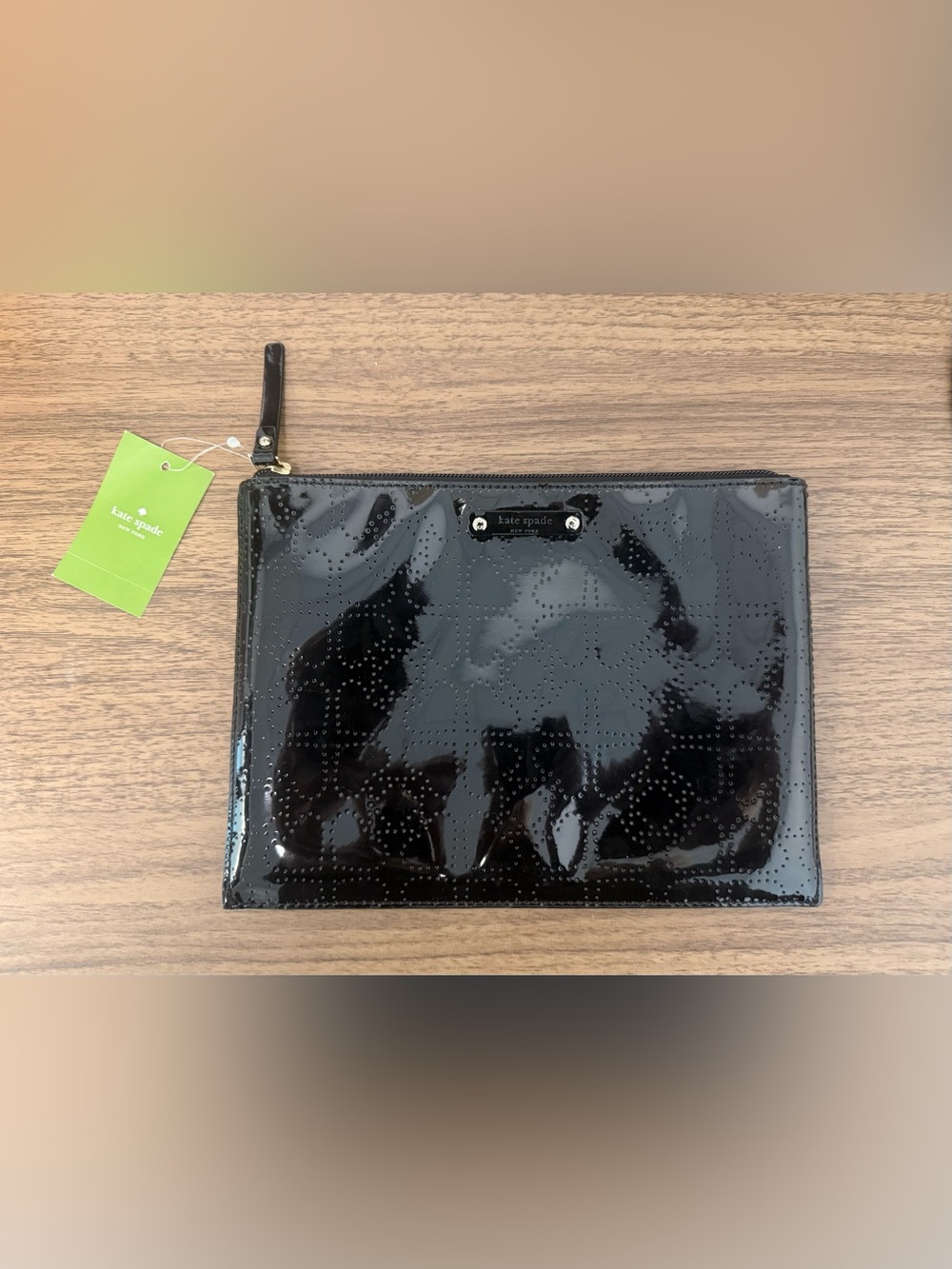 Kate Spade Metro Spade Large Pouch – Black NWT